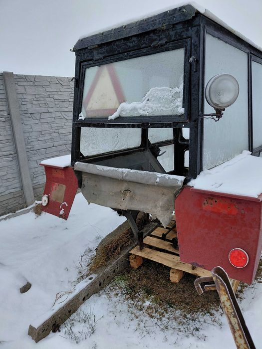 Kabina,maska,błotniki C4011,355,360