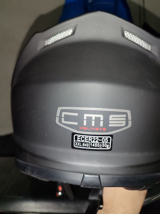 Capacete cms usado