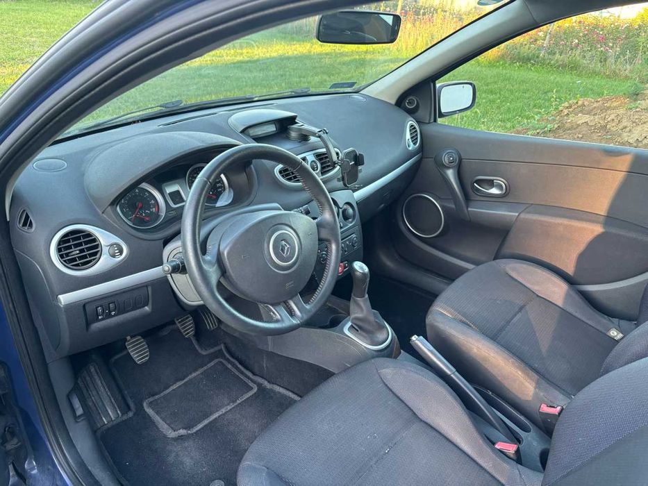 Renault Clio III 1.2 Benzyna 2006 Bez Wkładu Finansowego Opłaty Na Rok