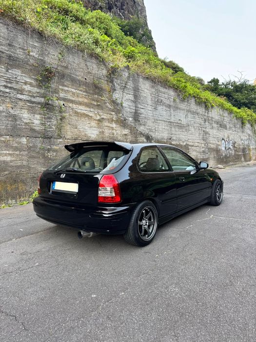 Honda Civic — fotografia 3