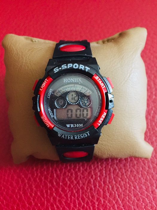 Часы s-sport Armani красный ремешок