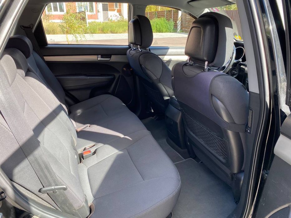 Продаж  легкового авто