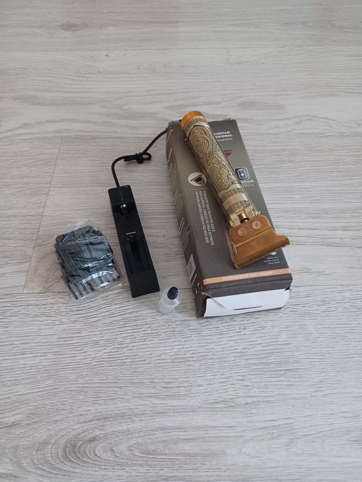 Maszynka elektryczna trymer do strzyżenia brody i włosów nowa