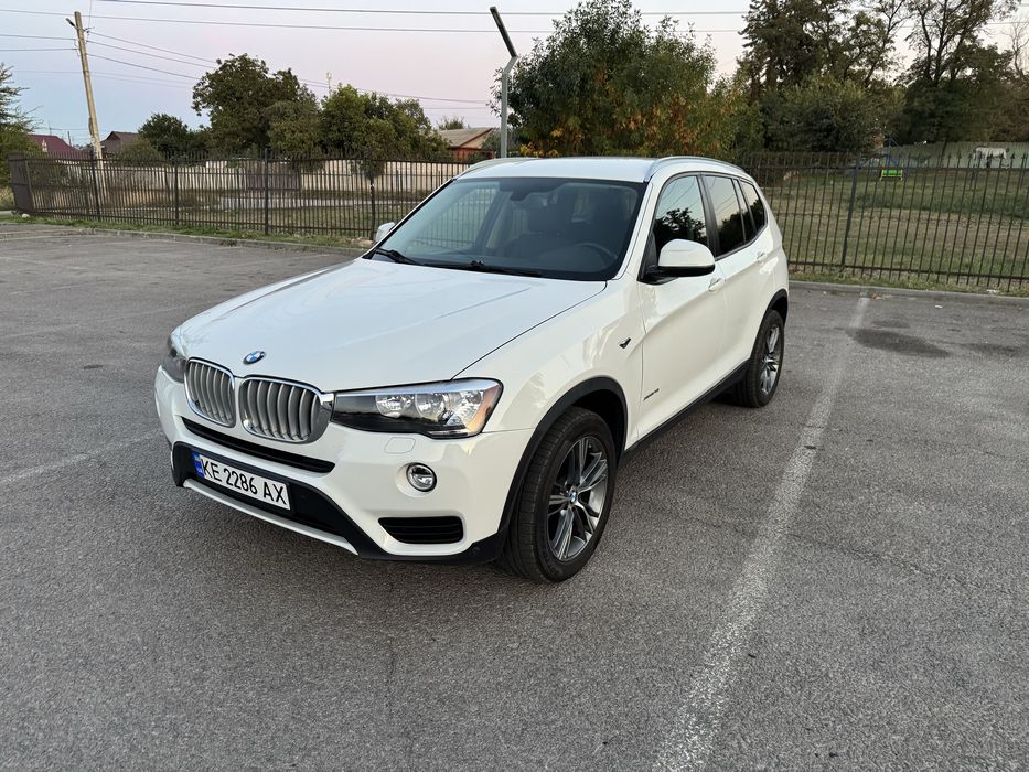 Продам BMW X3 F25