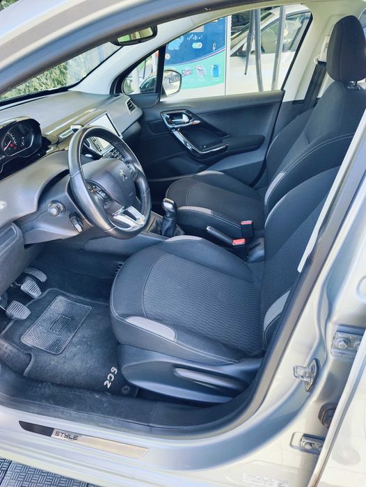 Vendo Peugeot 208