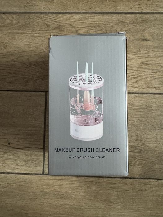 Makeup brush cleaner(машинка для мытья кисточек для макияжа)