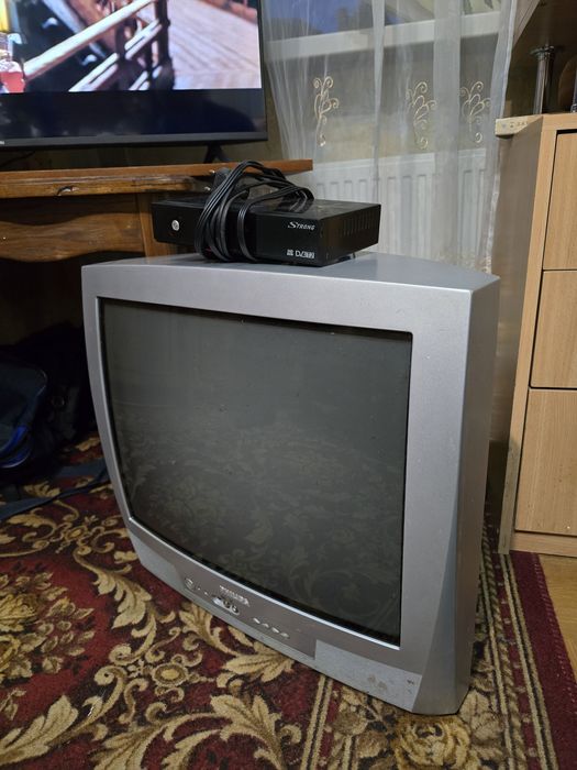 Телефизор Philips + T2