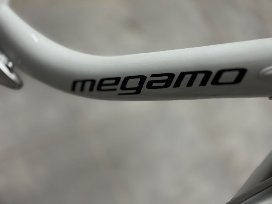 E-bike dobrável Megamo, nova + acessórios