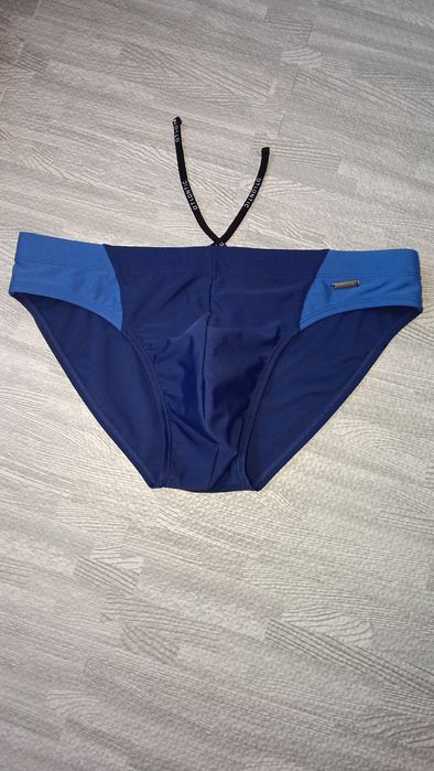 Плавки для купання