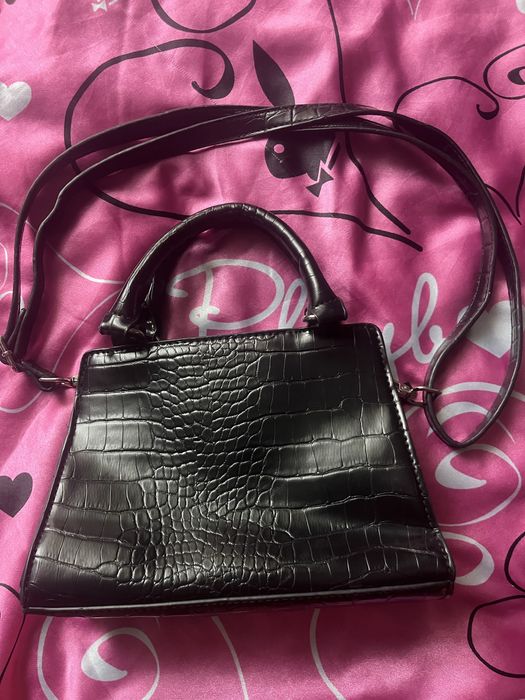 Asos , чорна маленька сумка через плече