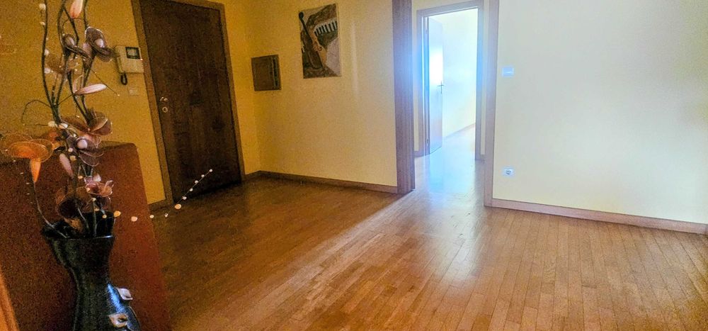 Oportunidade Única: Apartamento T4 Familiar com Áreas Generosas e Localização Premium!