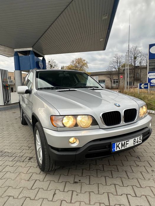 Продаю авто BMW X5