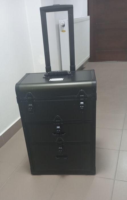 Kufer kosmetyczny XL, walizka do manicure SUNONE