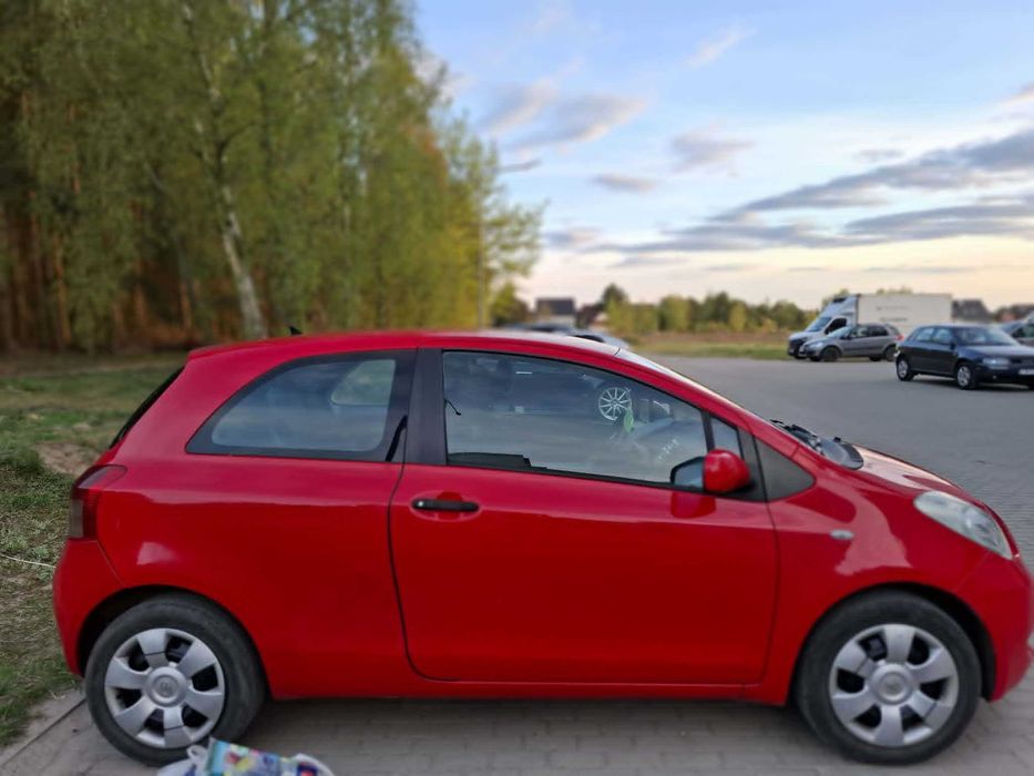 Toyota Yaris 2008 kobieca zadbana bez rdzy