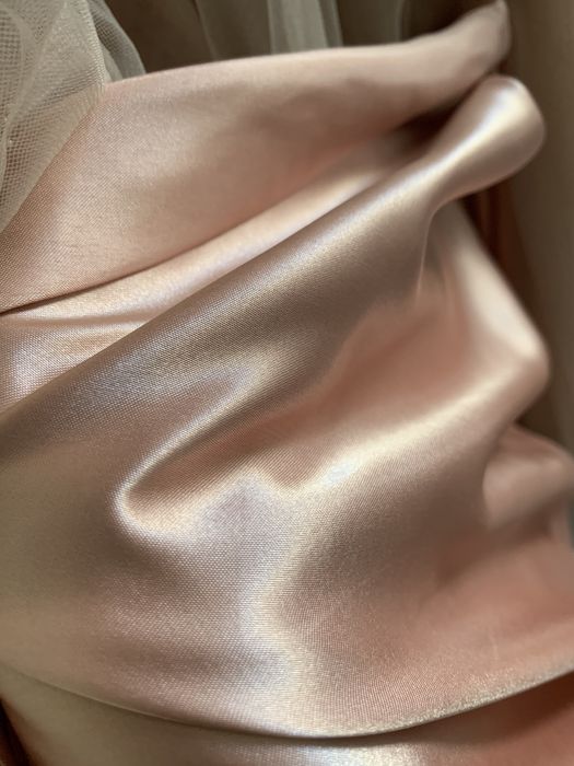 Piękna Suknia ślubna Pudrowy róż  beżowa z kryształkami XS