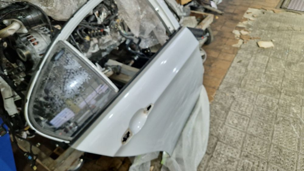 Дверь бмв е90 задняя правая