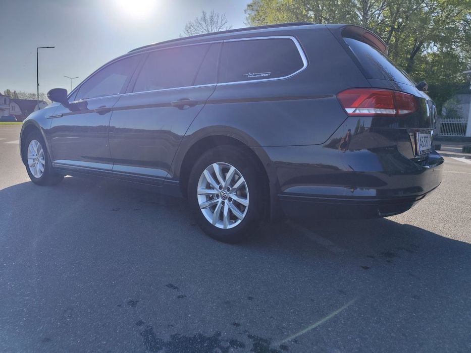 Volkswagen Passat 2017 VIN WVWZZZ3CZJE124865 фото оголошення 19 з 21