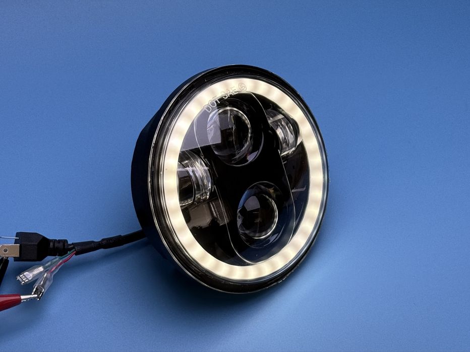 Светодиодные фары 15 см для ВАЗ 2103 2106 BMW Богдан Harley УАЗ оптика