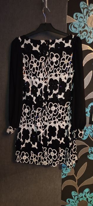 Sukienka czarna w cekiny , Usco