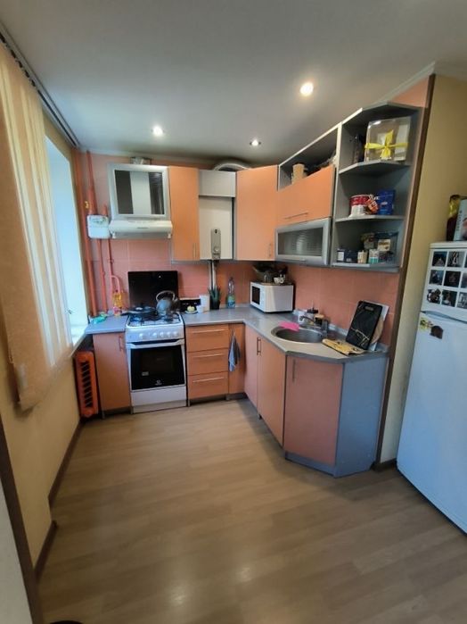 Оренда 2х кімн квартири  вул Л. Лукʼяненко