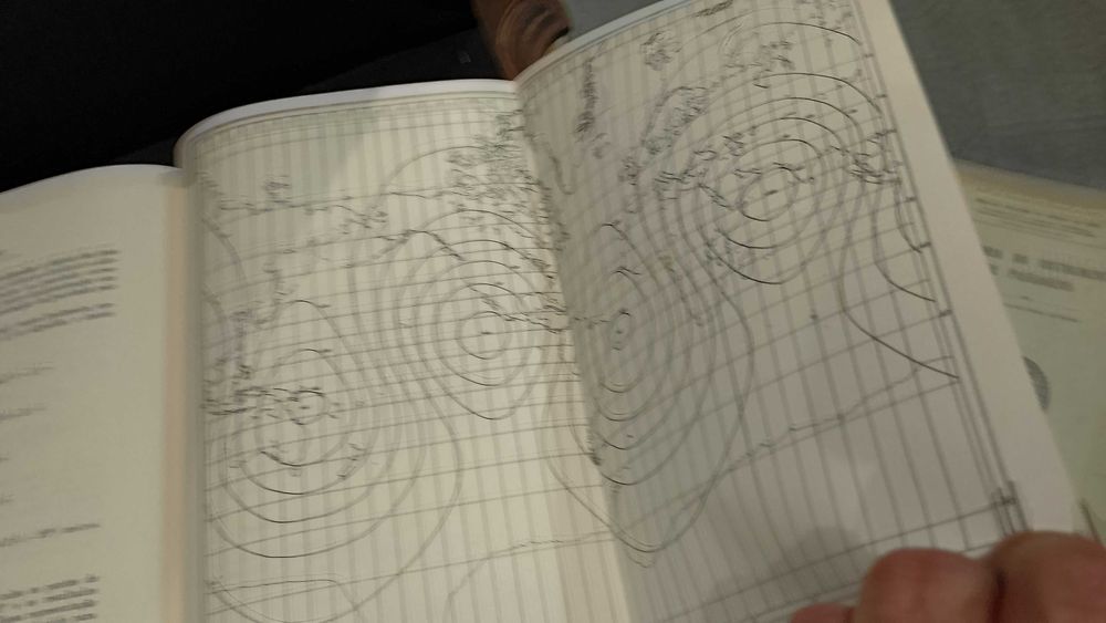 Os Satélites Artificiais em Geodesia - José Pereira Osório (1964)