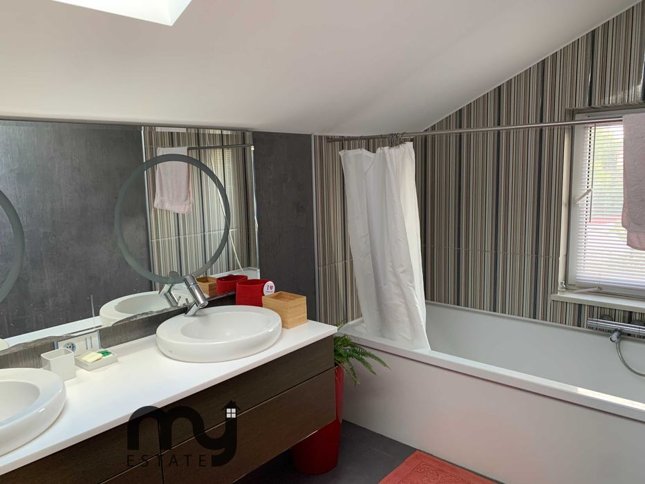 Продам будинок 315 м², 6 сот, Подільський рн, Берковець, Стеценка