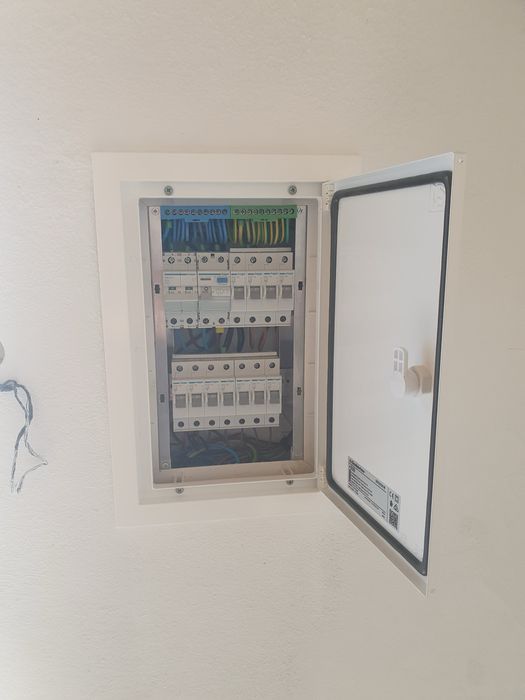 Eletricista e Canalizador – Reparações Rápidas e Manutenção