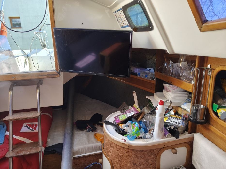 Jacht żaglowy Pegaz 737