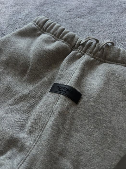Худі Essentials 1977/ Кофта Есеншел/ Fear OF God Essentials 1977