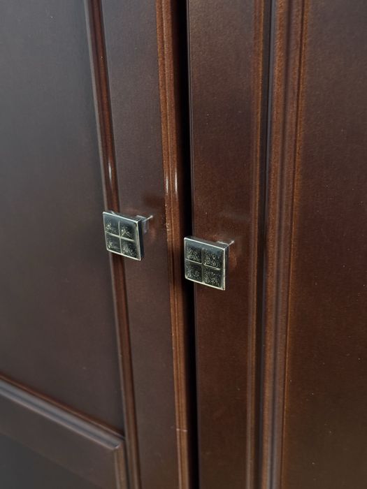 Meble drewniane zadbane