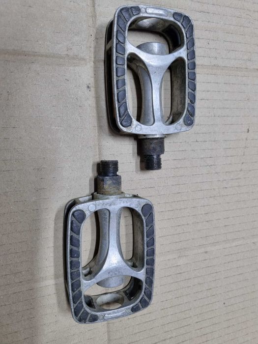 Pedały rowerowe bez luzów