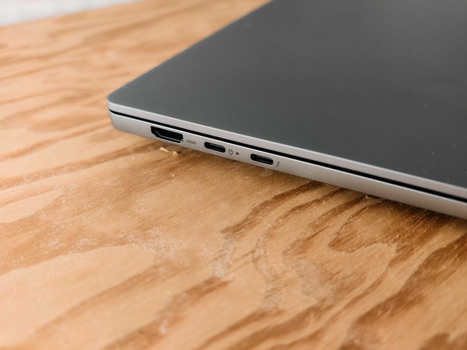 Portátil Lenovo IdeaPad Pro 5i 14 Gen 9 - Core Ultra - Wifi7 - Arc GPU