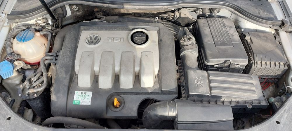 VW Passat B6 1.9 TDI BKC