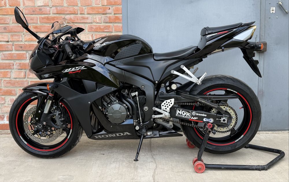 Honda cbr 600 rr
