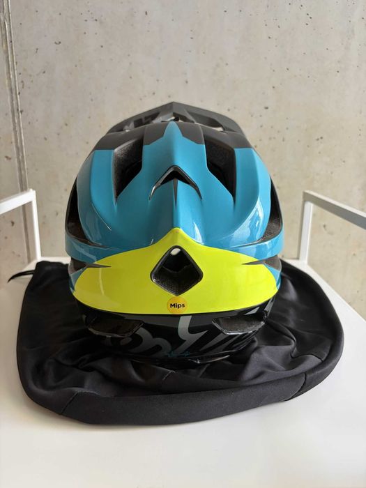 Capacete integral bicicleta Troy Lee Designs com saco