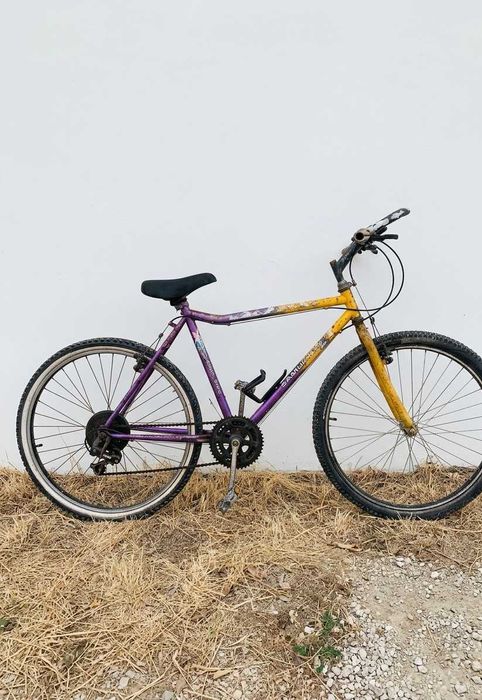 1 Samurai Pronta a Andar + 4 Bicicletas Usadas para Reparo