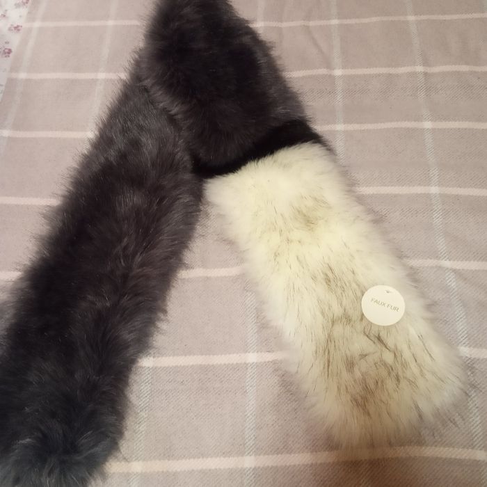 Продам шарф воротник меховой.