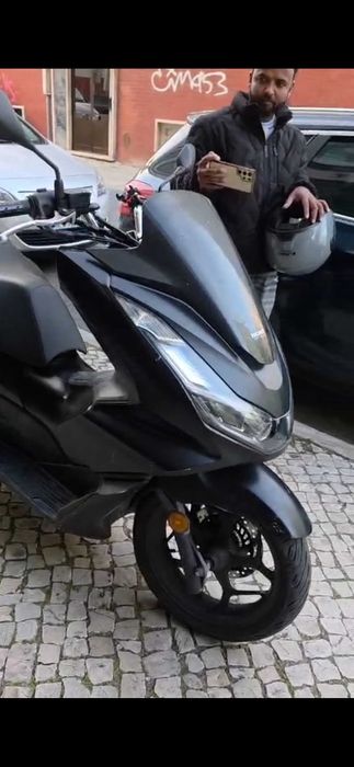 Honda PCX 125 para alugar