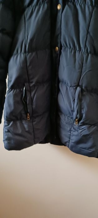 Casaco azul com capuz de senhora