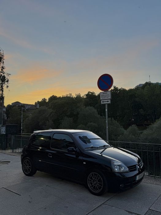 Renaul clio 2  1.5 dci — photo 2