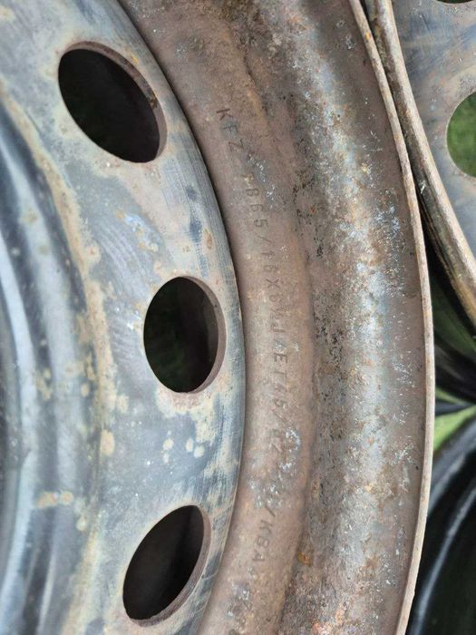 Диски стальні R16 5x114.3 6.5J ET45 Toyota