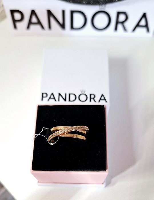 Pandora pierścionek rozm.20