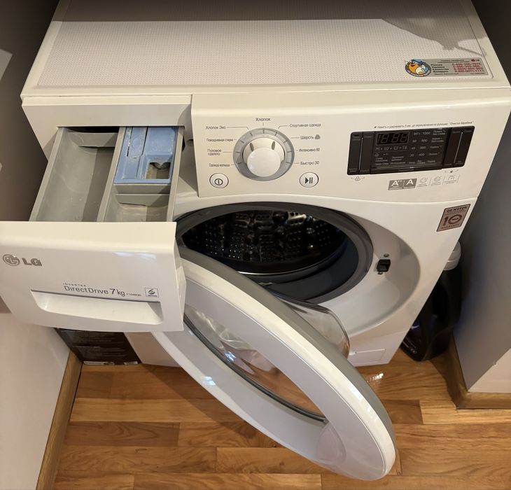 Стиральная машина LG F1048QD 7 кг 1000 обертів пральна машина машинка