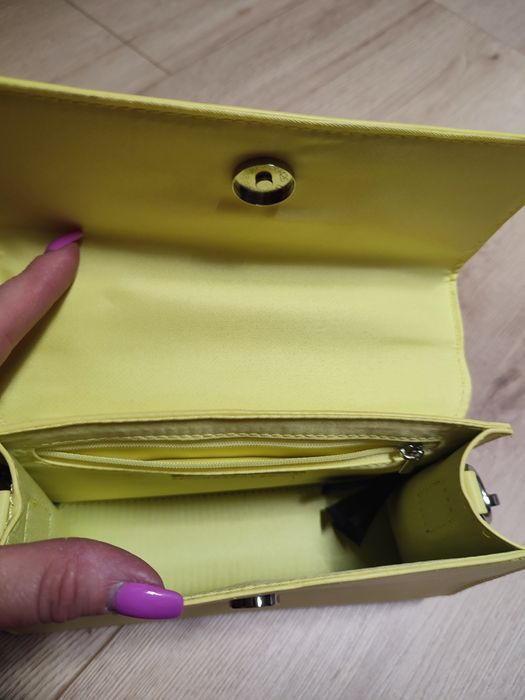 Limonkowa torebka Reserved