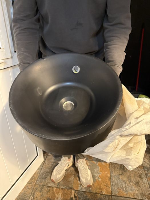 Pio novo, preto mate novo