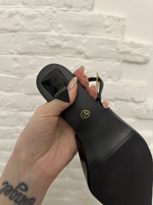 Туфлі saint laurent ysl