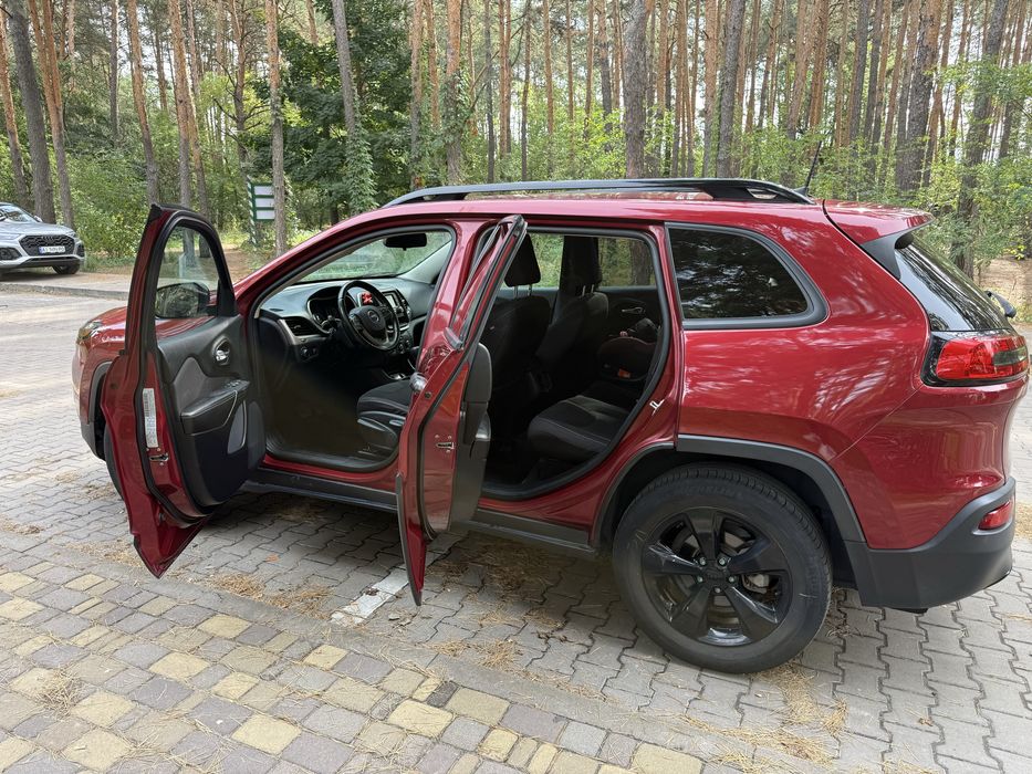 Jeep Cherokie KL 2016