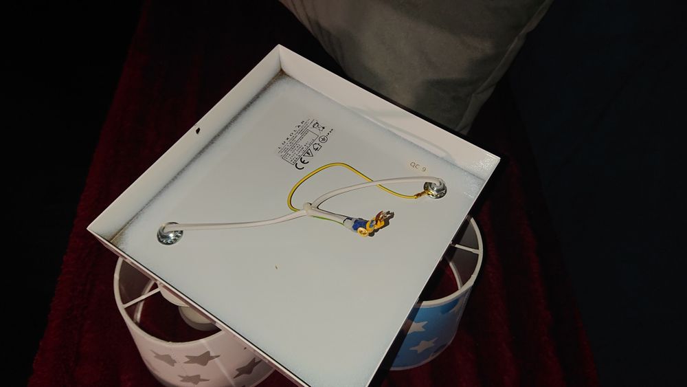 Sprzedam lampe plafon do pokoju dziecięcego