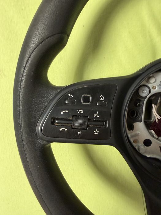 Mersedes sprinter 907 910 руль