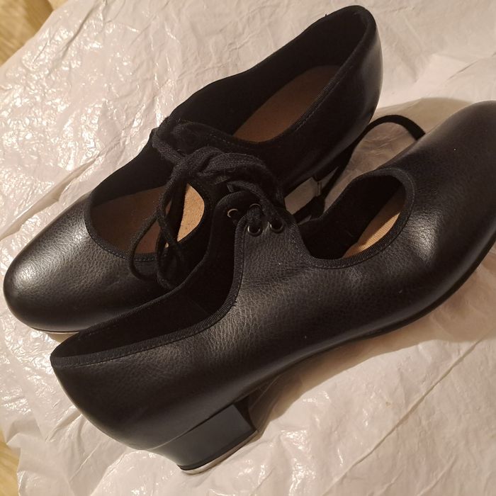 Buty damskie do stepowania  rozm 7 1/2 czarne